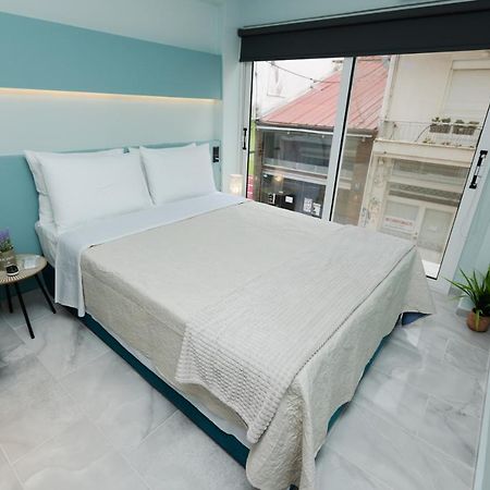 Ellmar - New & Modern Studio In The Center Chalkida Bagian luar foto
